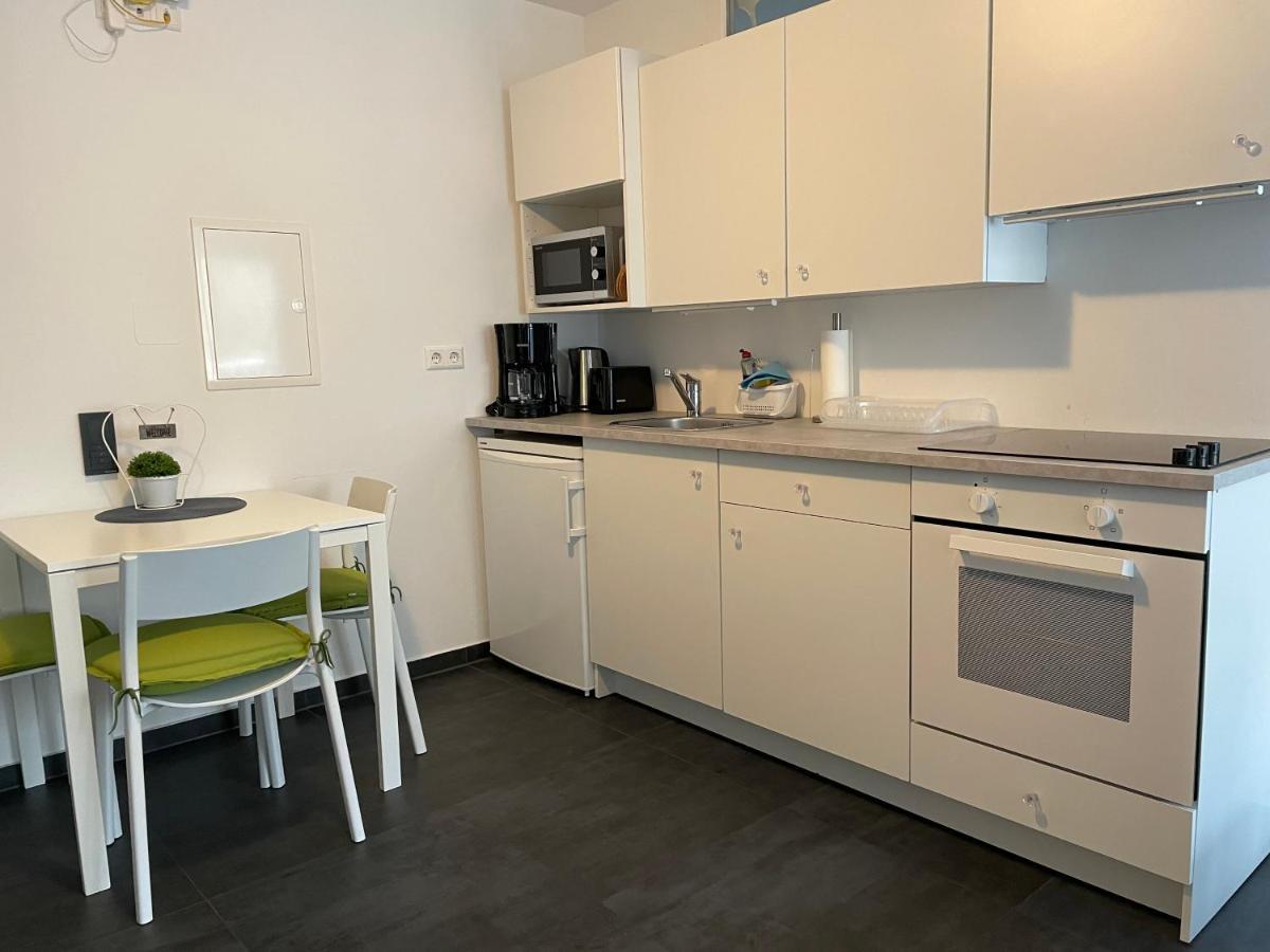Appartement Im Herzen Von Leimen Exterior foto